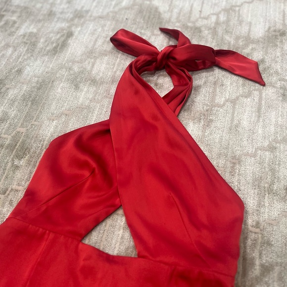 XS Dynamite Satin Halter Dress - Picture 5 of 10